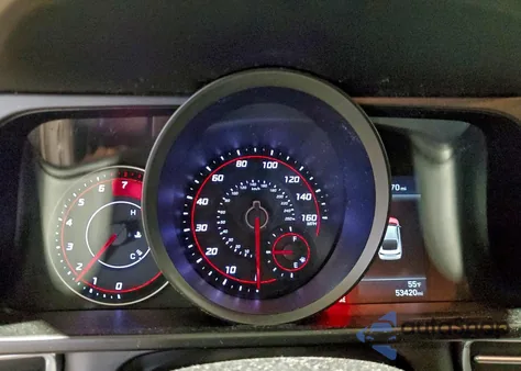 2022 Hyundai Elantra Sel z USA, uszkodzony, nr VIN 5NPLM4AG1NH063848